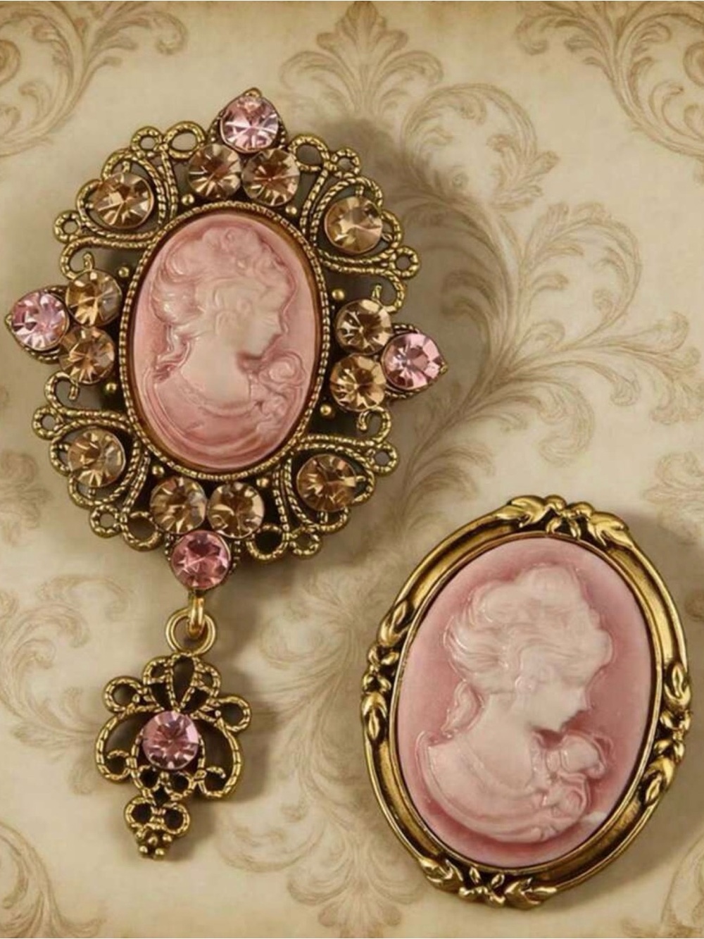 Antique Pink and Gold Cameo Brooch Set - Antique Women Jewelry - Picture 6 of 6